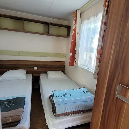 营地 Le Bellevue *