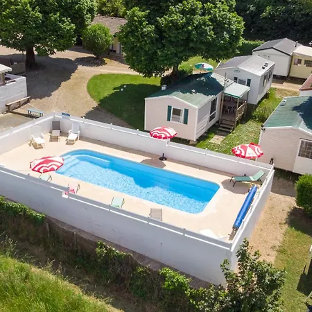 营地 Le Bellevue *