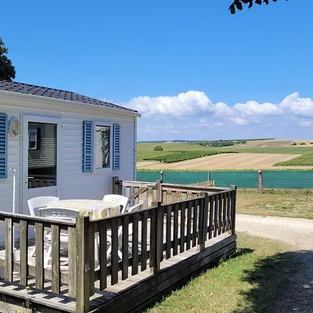 营地 Le Bellevue *