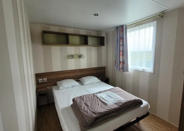 Le Bellevue Camping Barzan